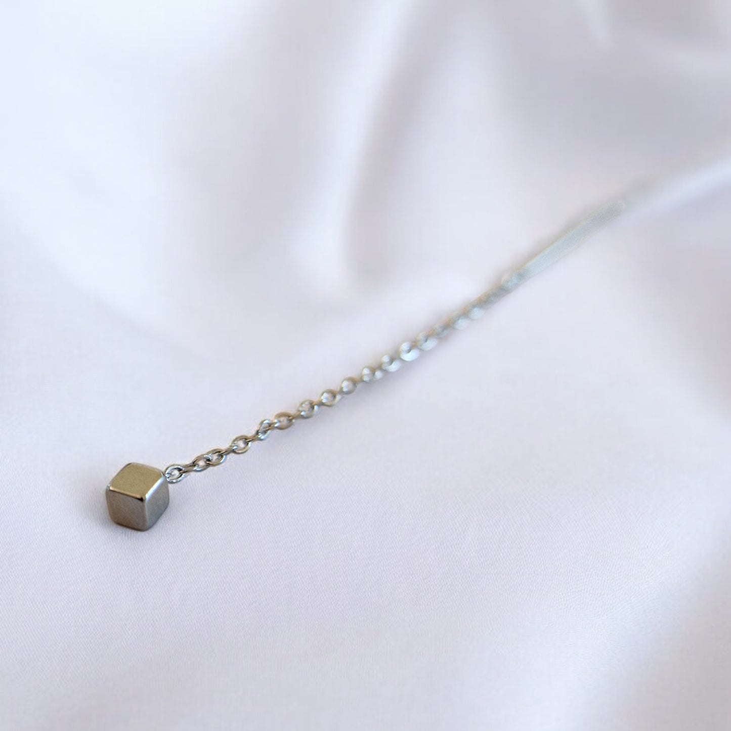 Orecchino Saliscendi Cubo