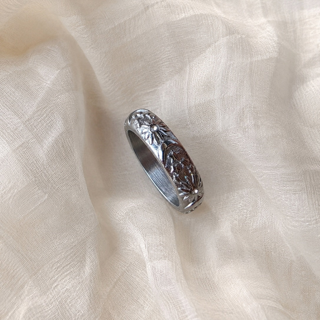 ANELLO TEMPVUS FVGIT