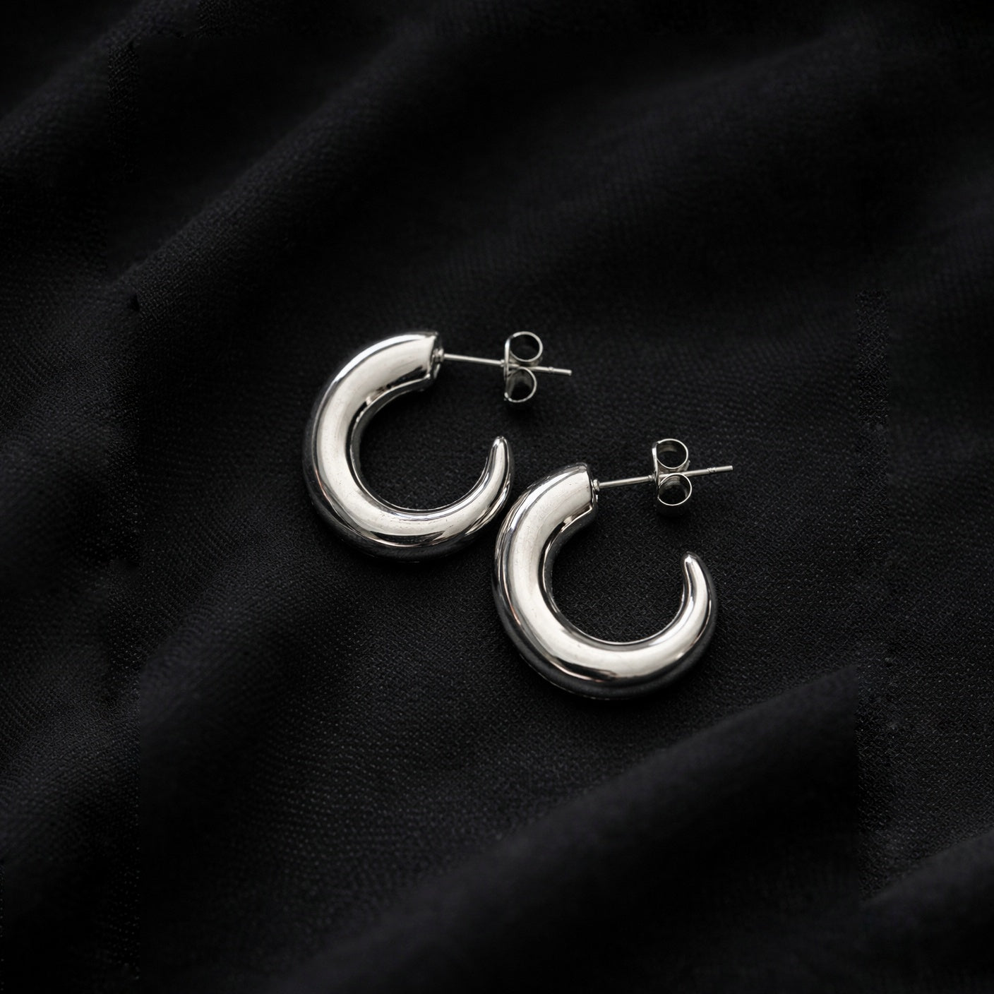 Lunatum argento
