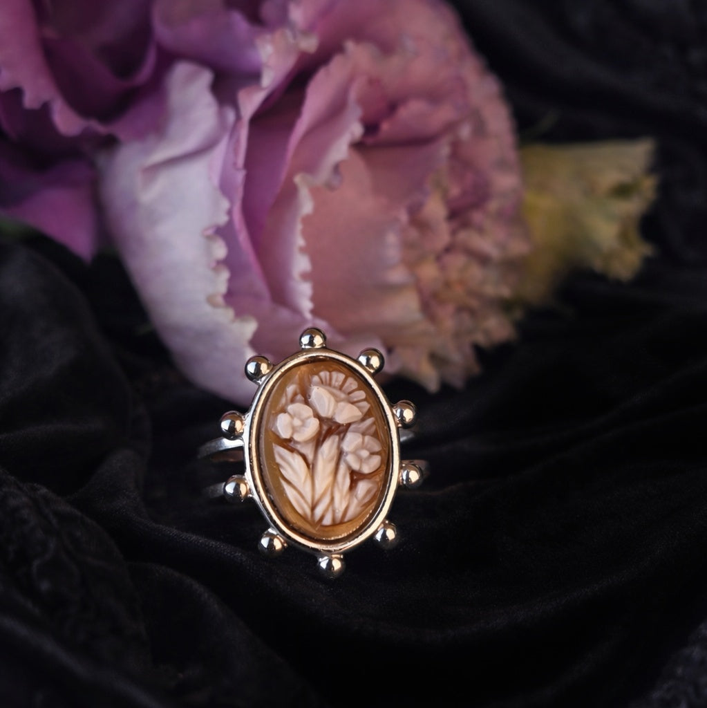 Fiori del male, II - cammeo in argento