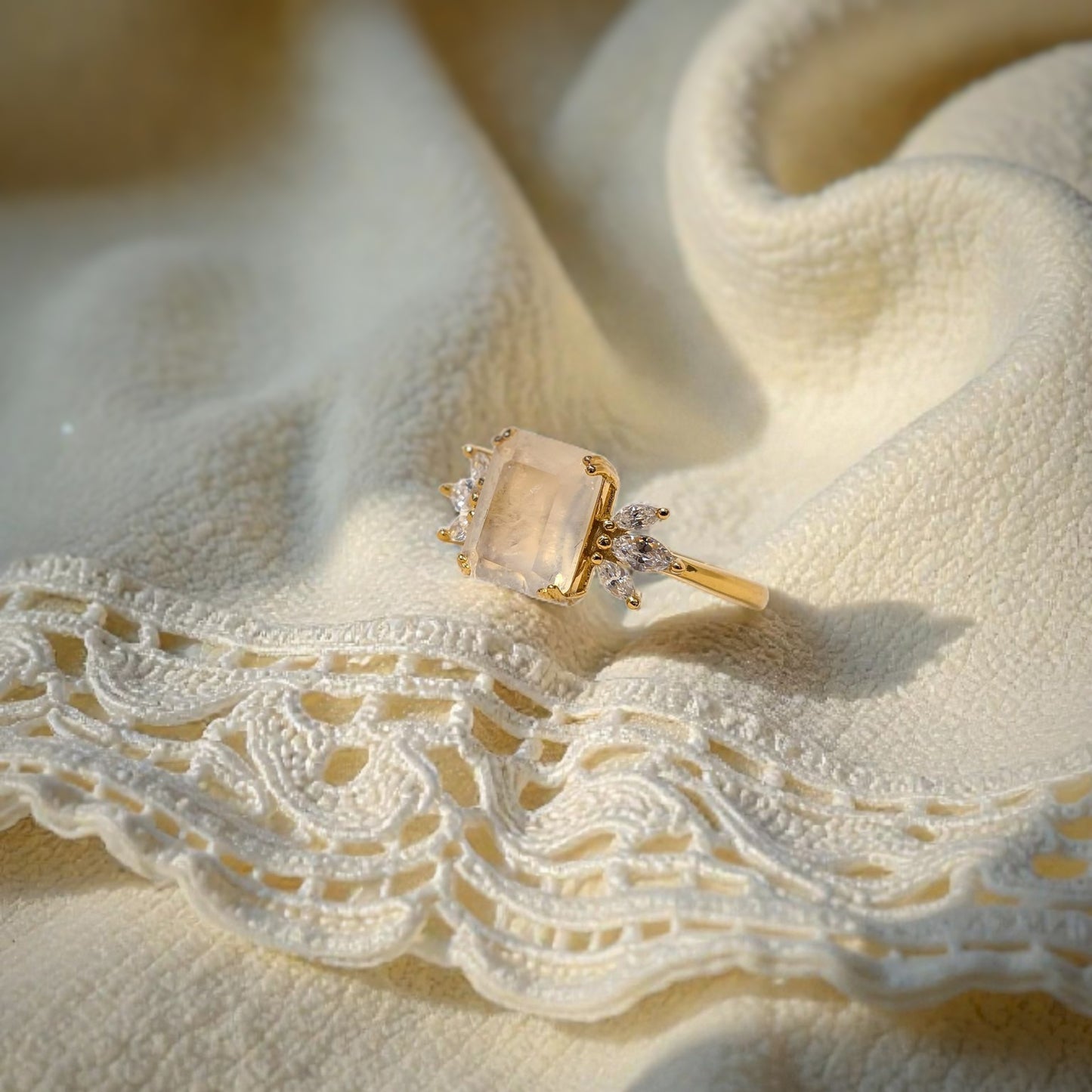 FLAMMAE pietra di Luna - oro