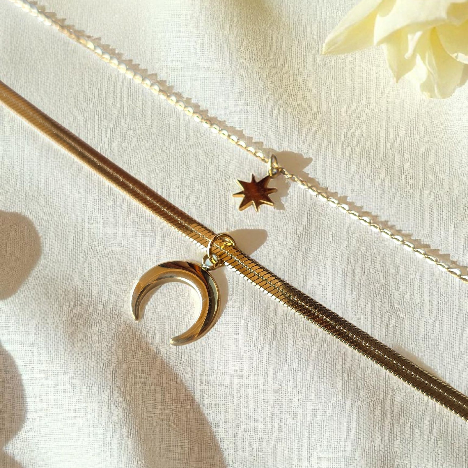 Girocollo Lucifer oro