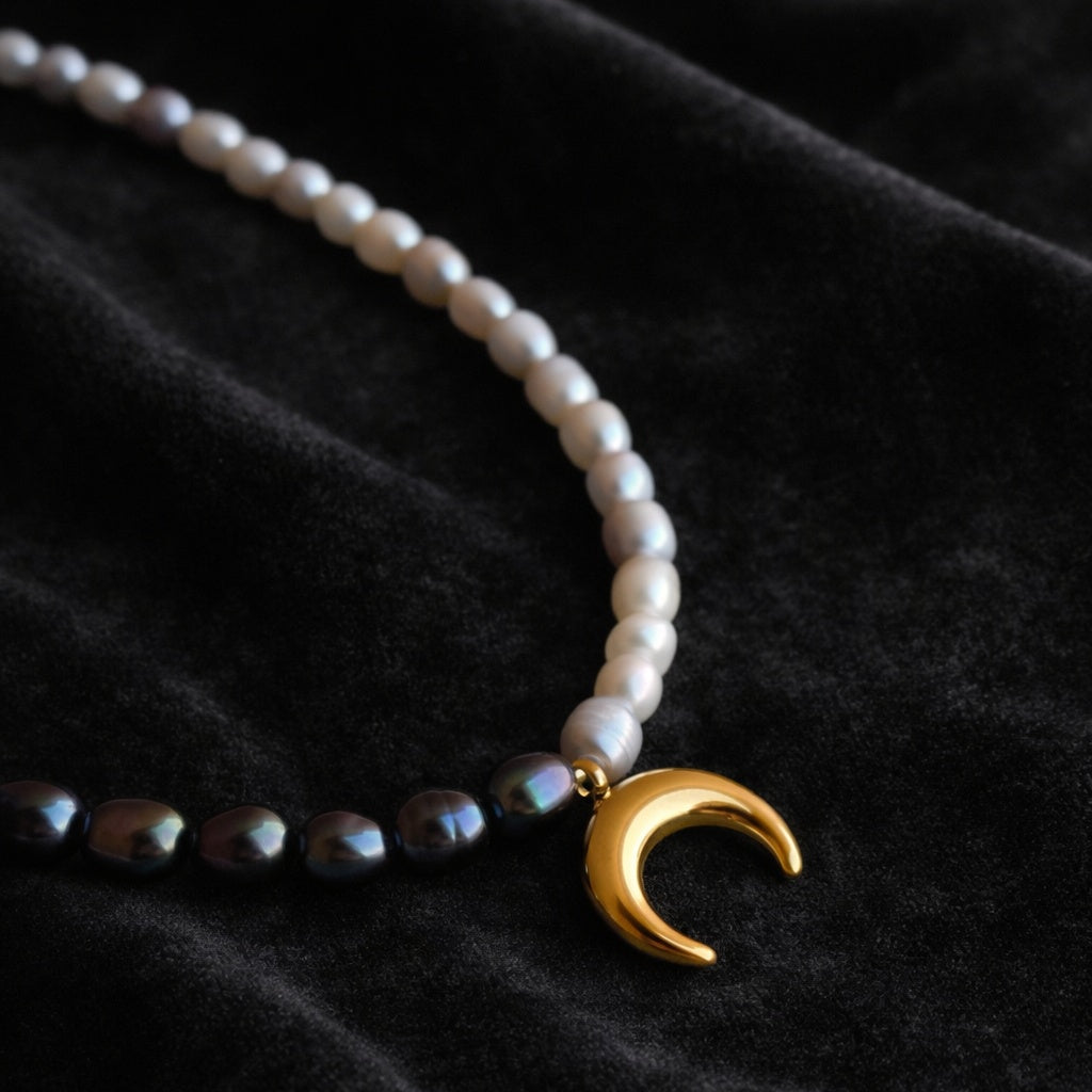 Girocollo Neruda Nox oro