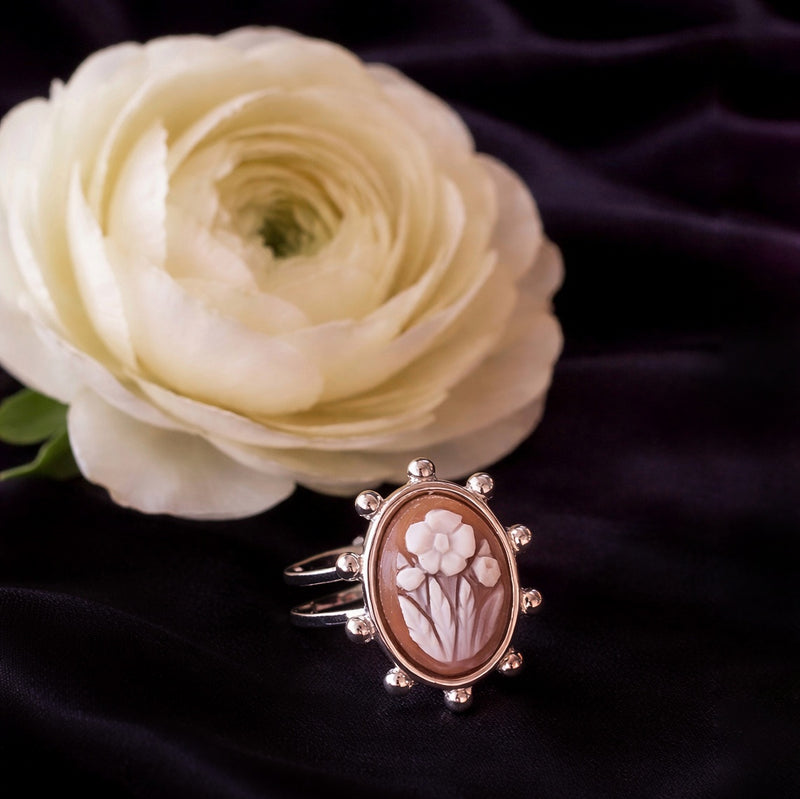 Fiori del male, VI - cammeo in argento