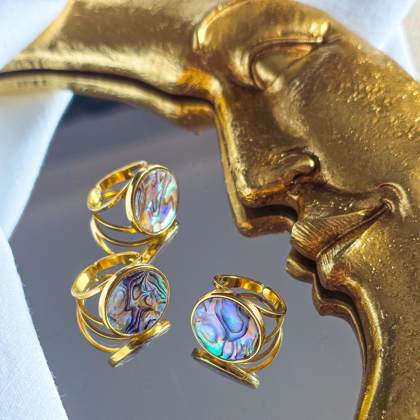 Anello Bernhardt
