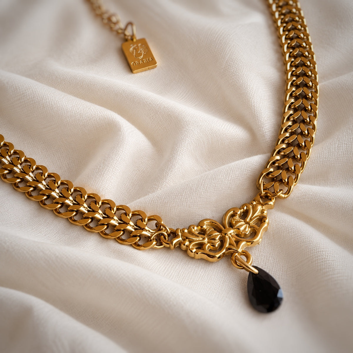 Choker Rita