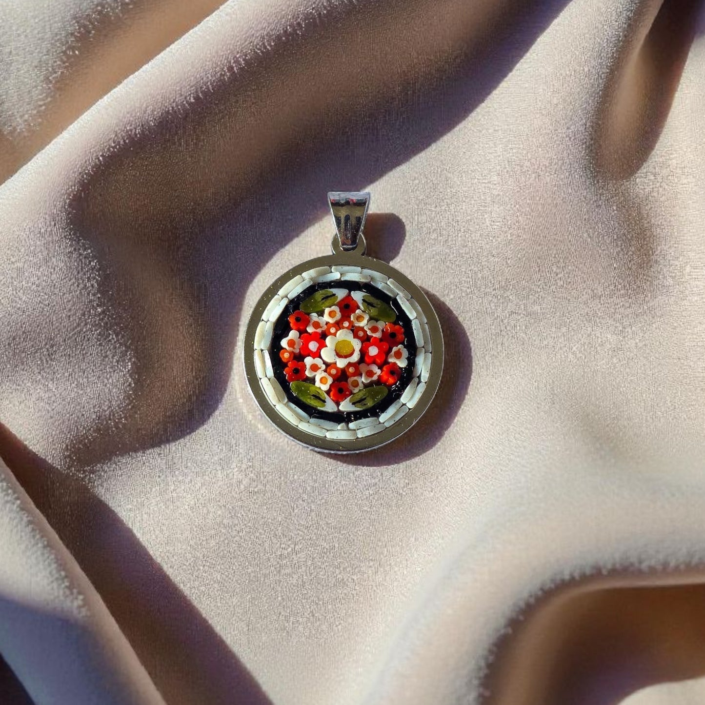 Ciondolino bianco argento