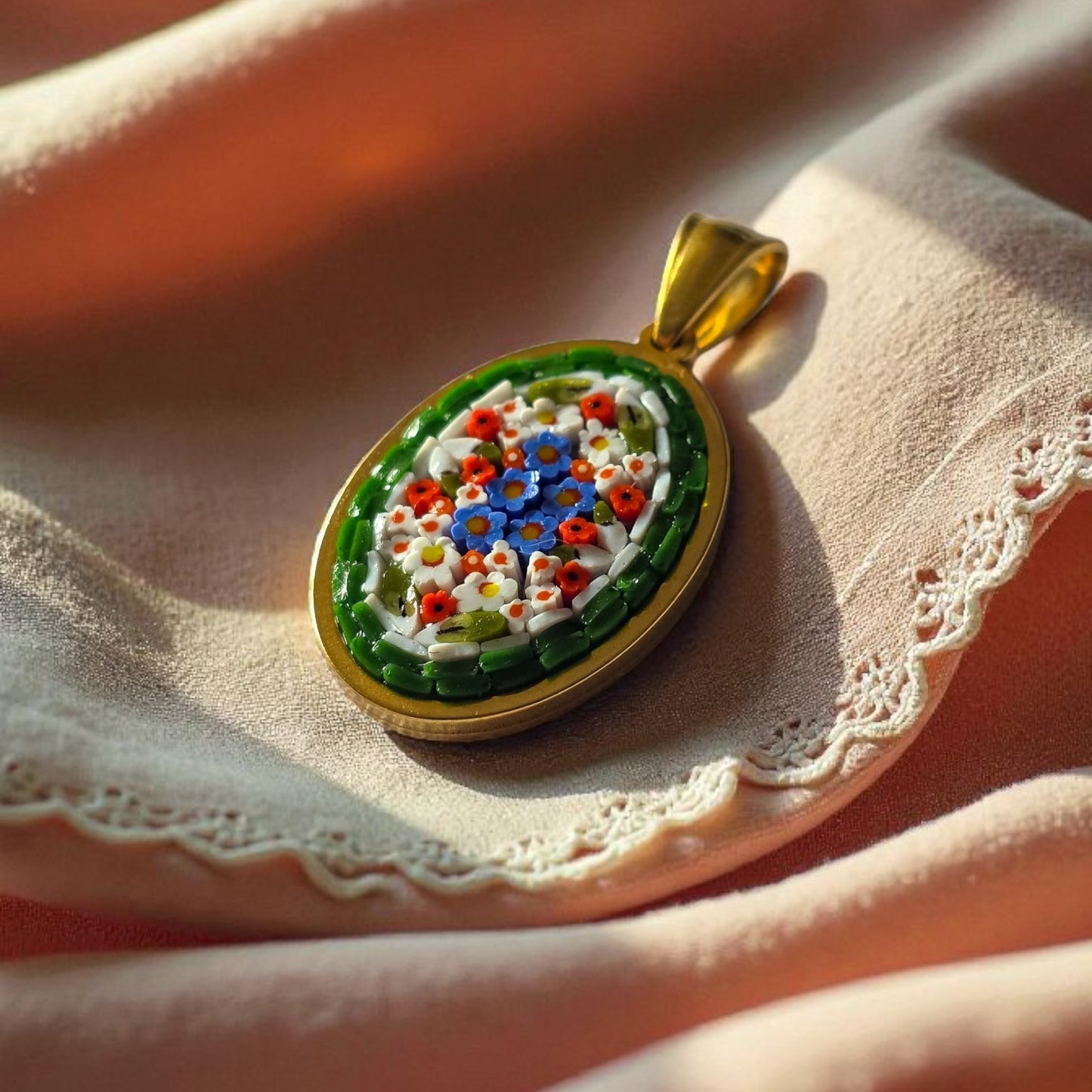 Ciondolo verde smeraldo oro