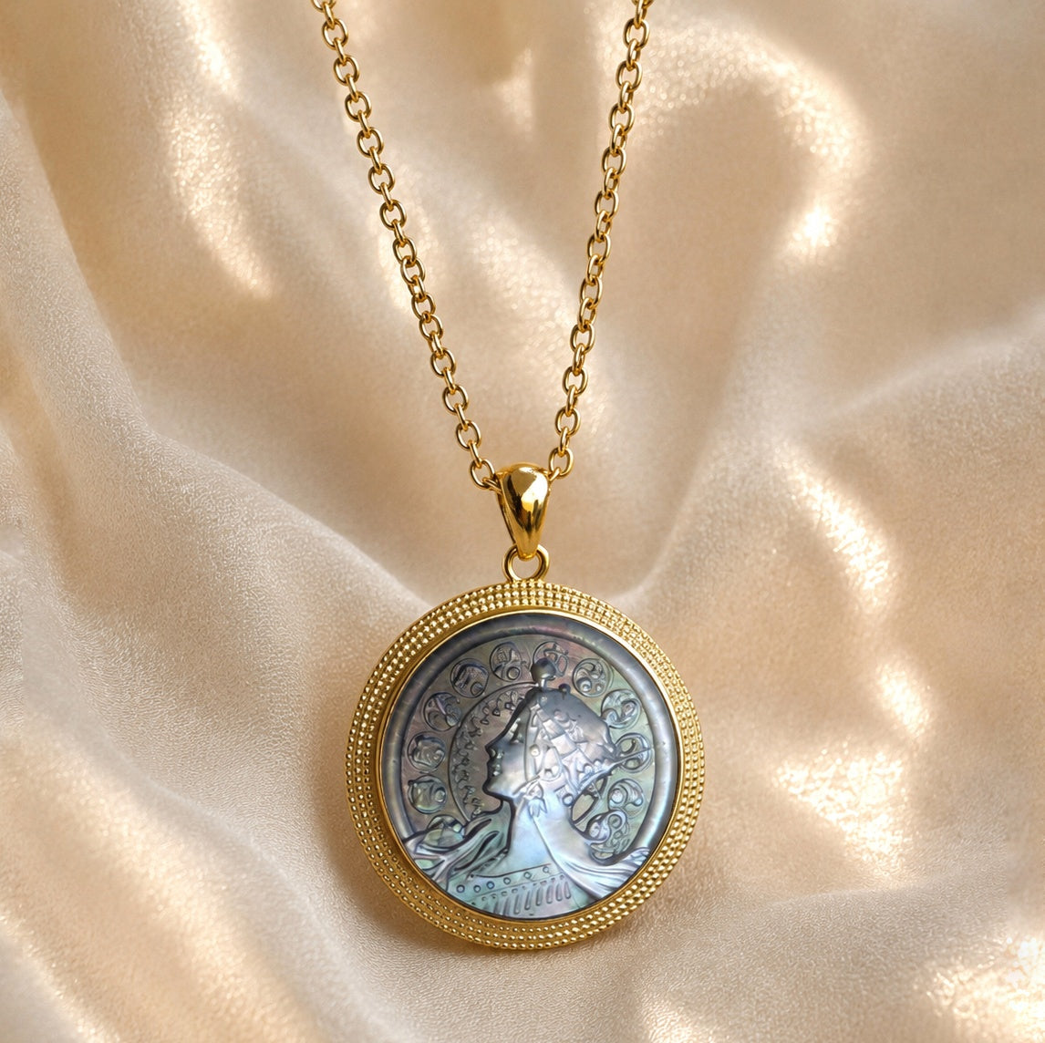 ZODIAC - Mucha
