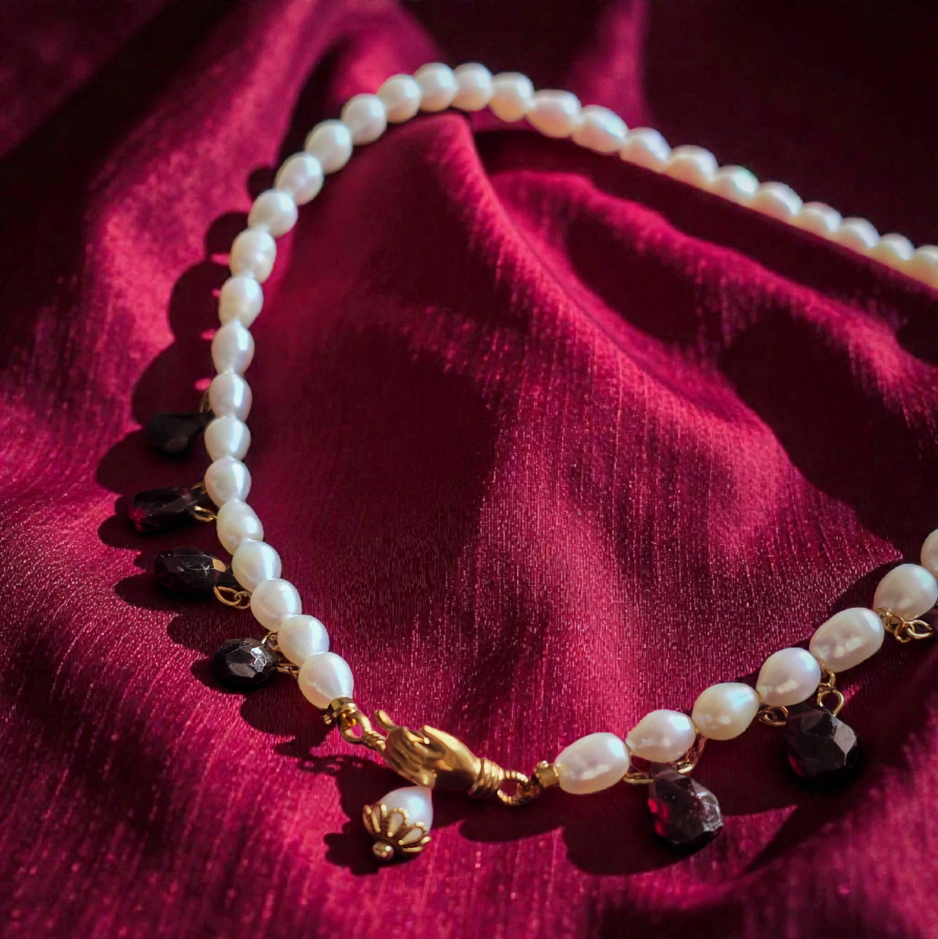 Collier Bolena granato oro