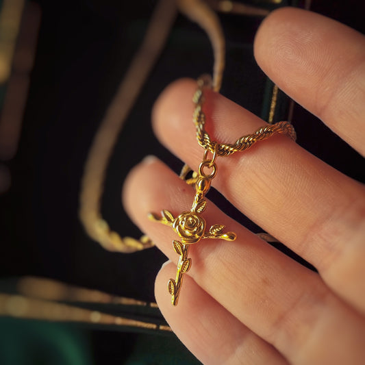 Girocollo Rosacrvx oro piccolo