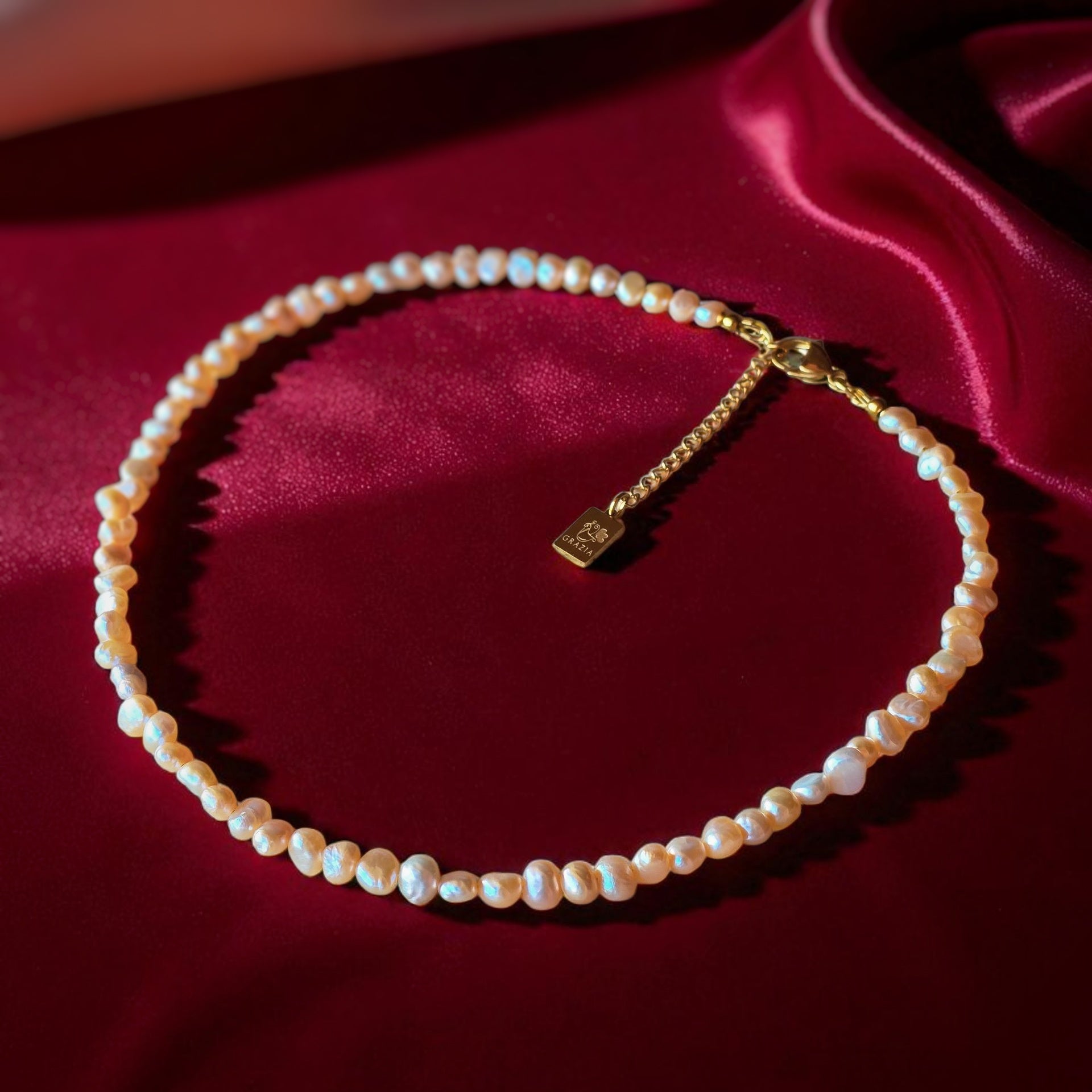 Girocollo Bolena rosa