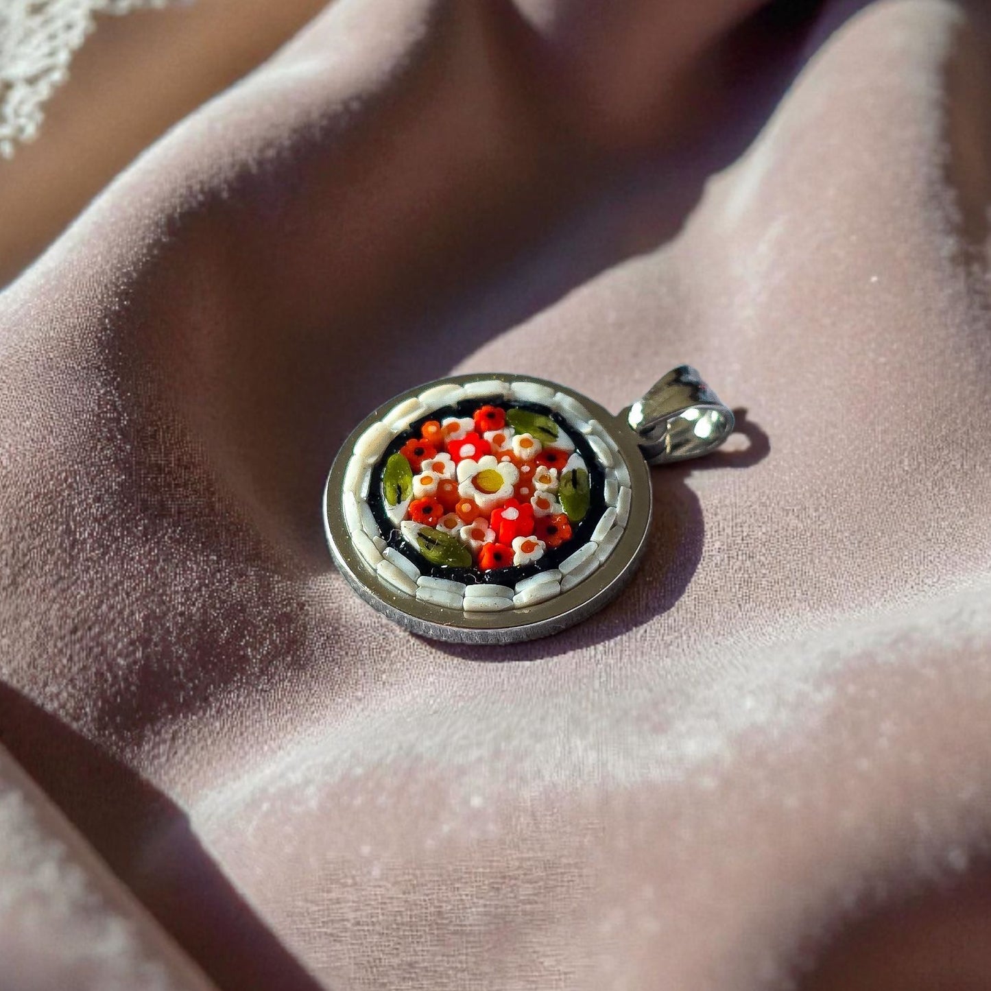 Ciondolino bianco argento