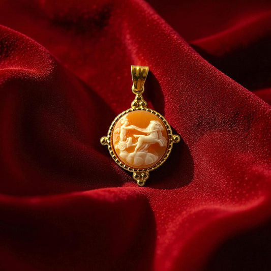 Cupido sul carro del Sole