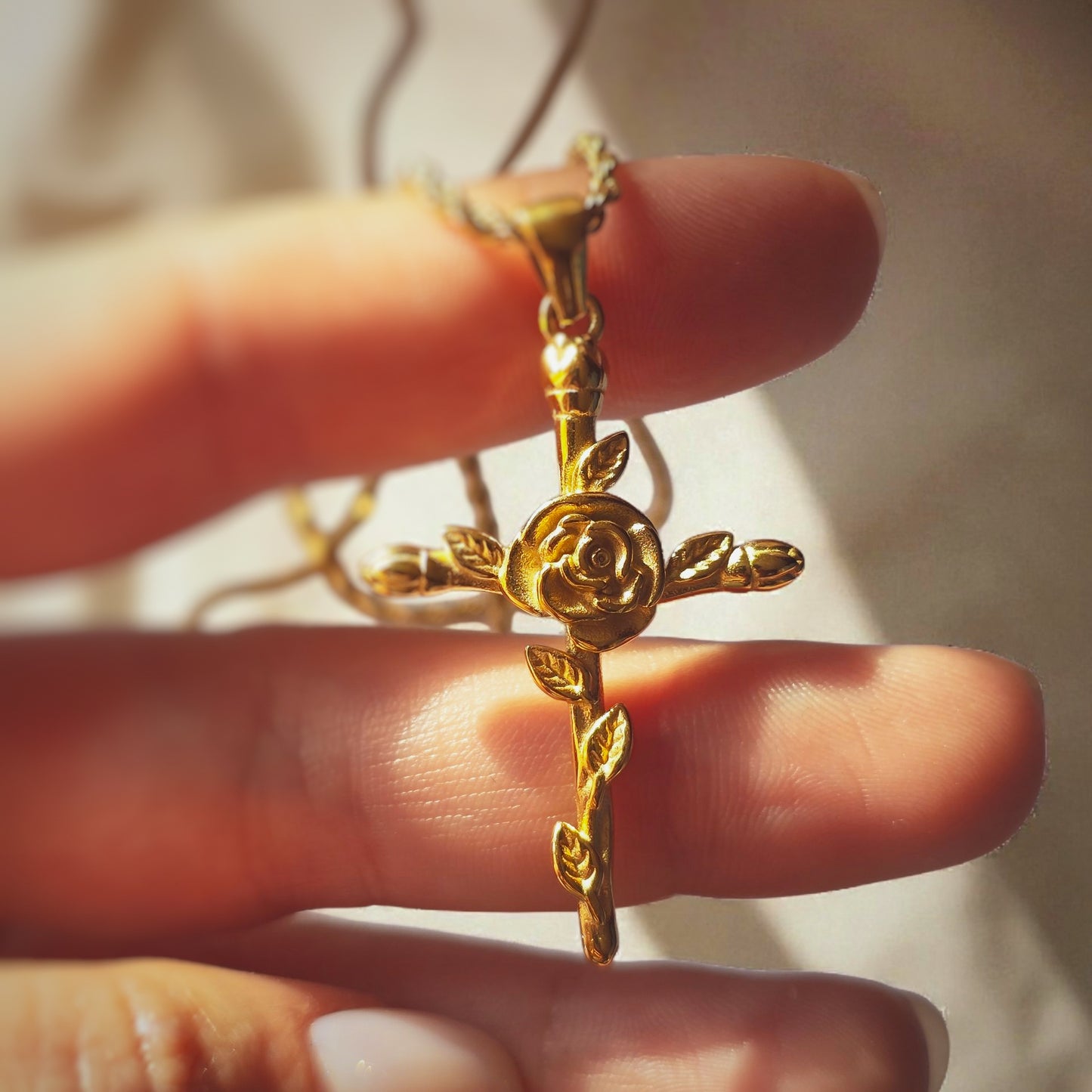 Girocollo Crvx oro - La rosa