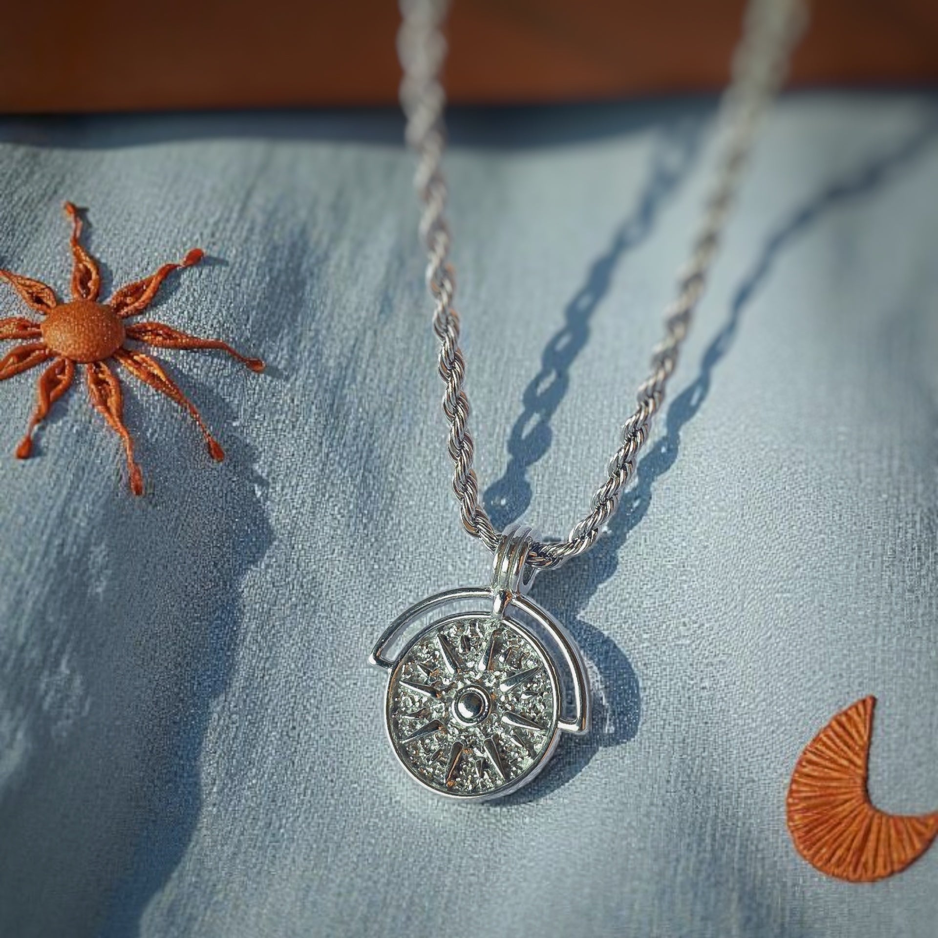 Girocollo Sole Numisma argento