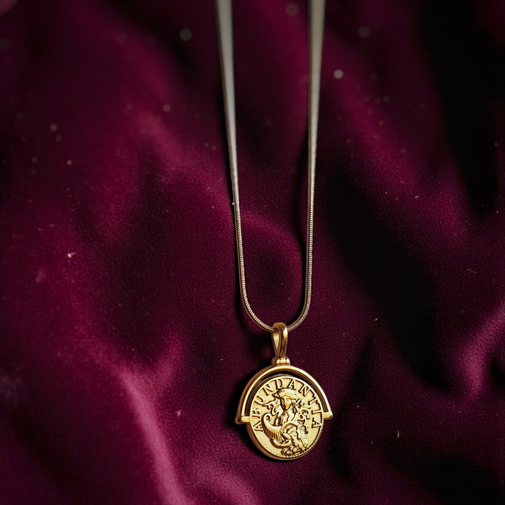 Girocollo Abundantya